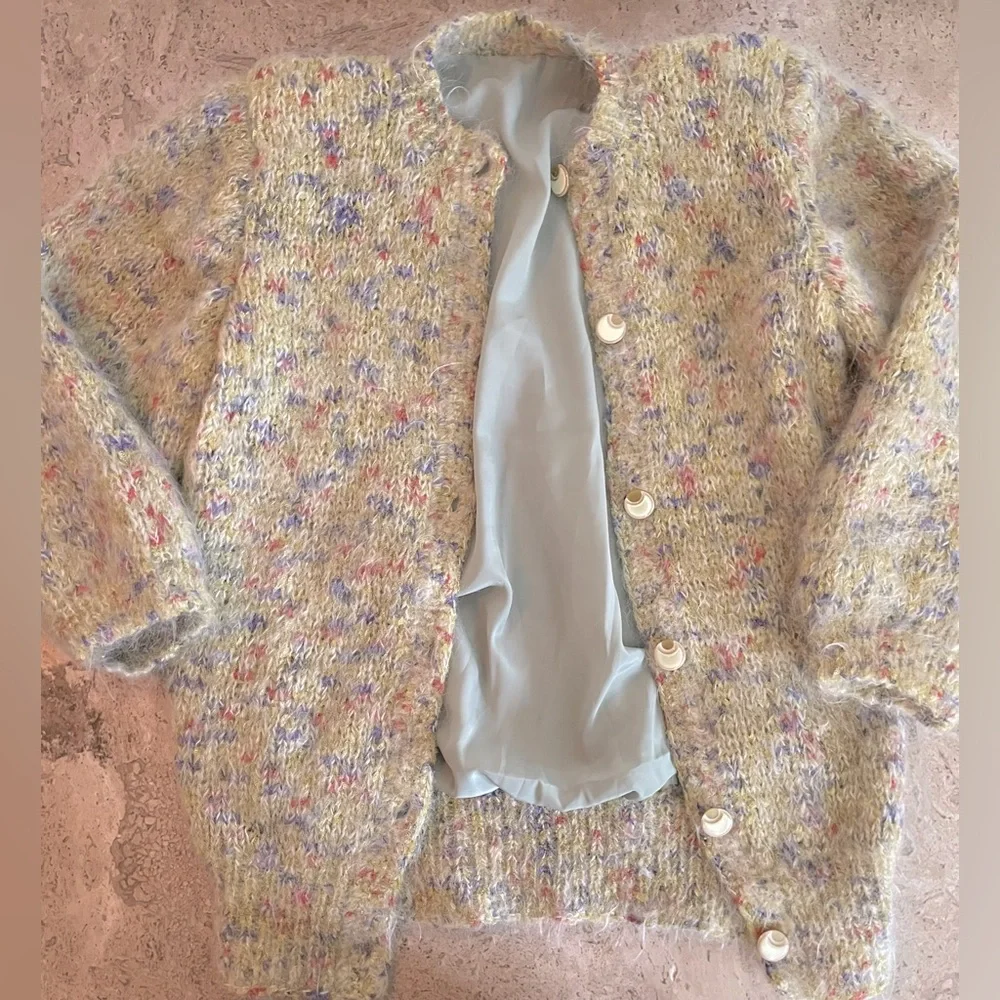 KNITTED Fuzzy Thick Button Up 3/4 Sleeve Lined Cardigan - Picture 1 of 4